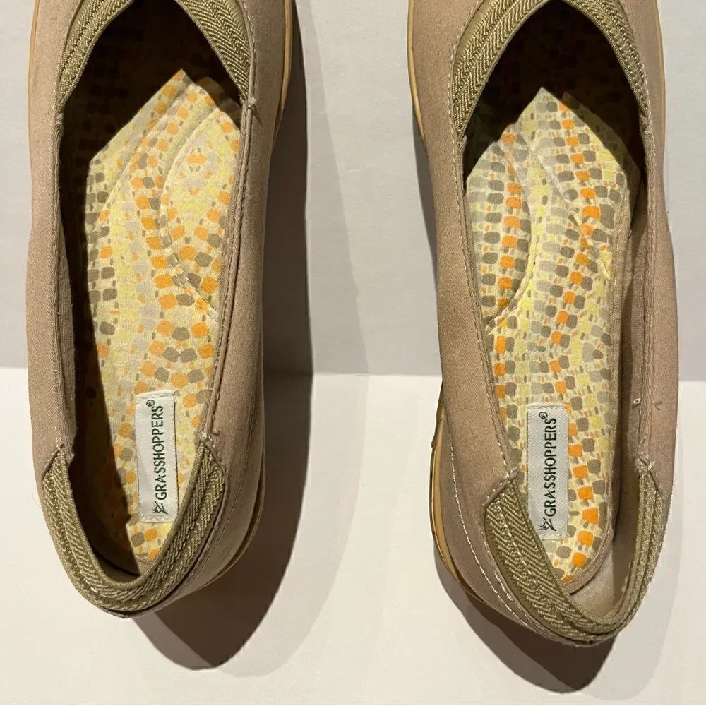 Women's Grasshoppers Light Tan Espadrilles Wedge Shoes Size 9M Cork Heels